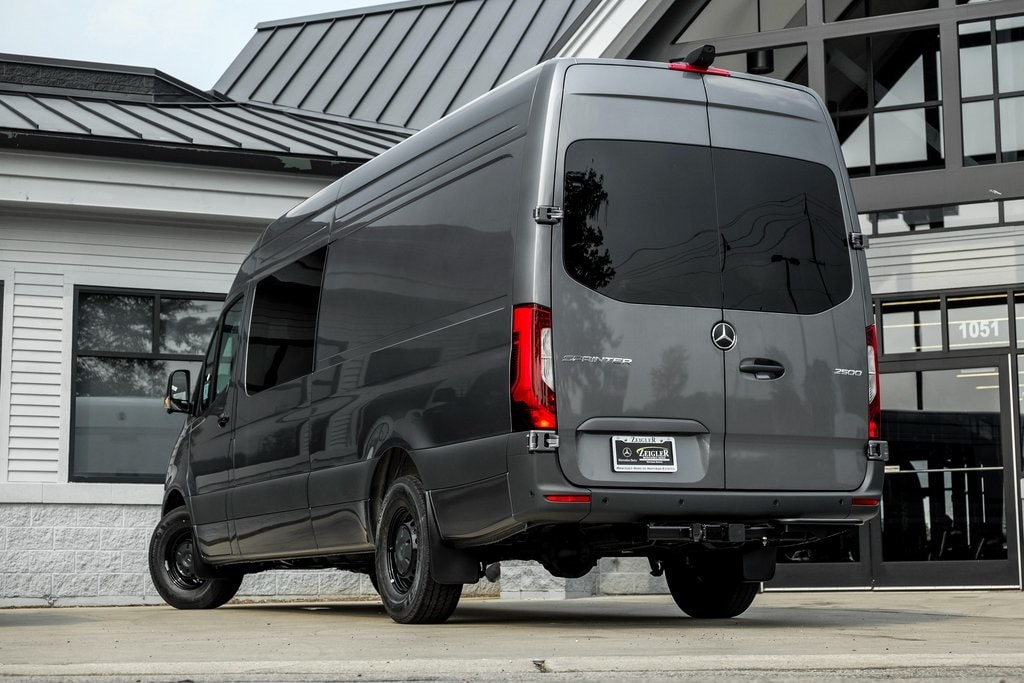 2025 MERCEDES-BENZ SPRINTER - Image 2