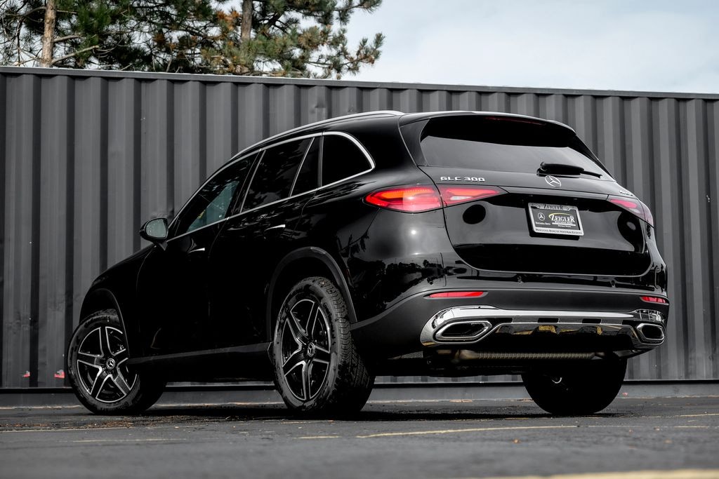 New 2027 Mercedes-Benz GLC 300 4MATIC SUV
