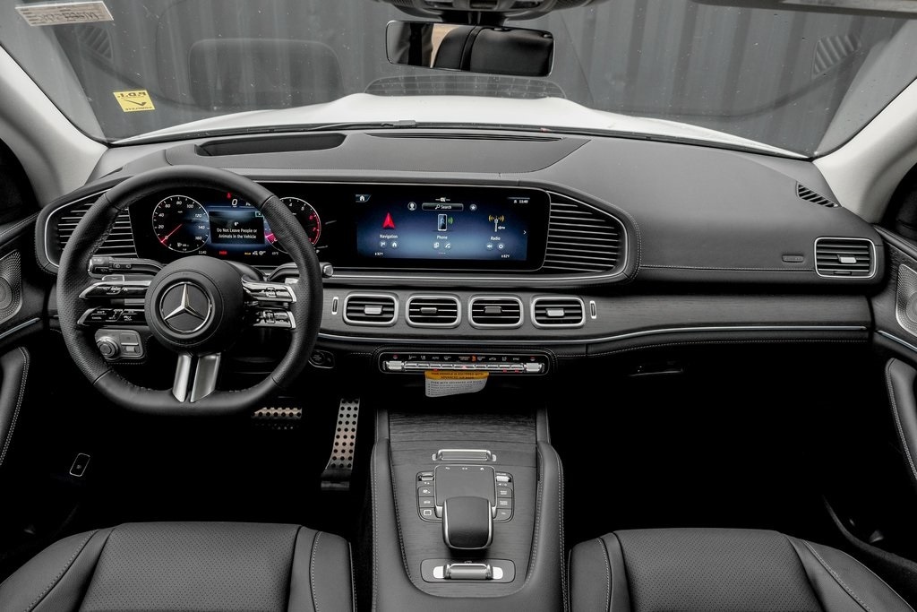 2026 MERCEDES-BENZ GLS-CLASS - Image 23