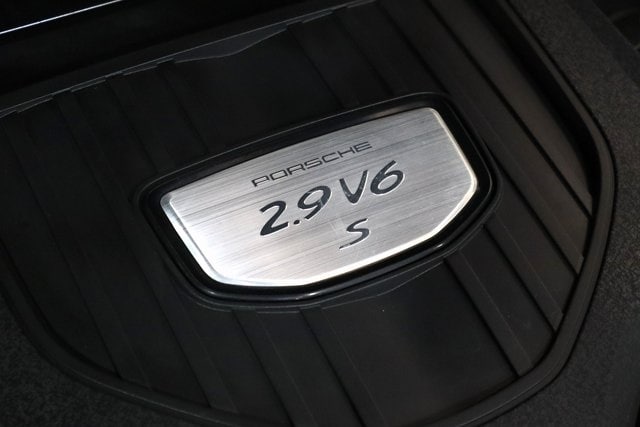 2018 PORSCHE PANAMERA - Image 33