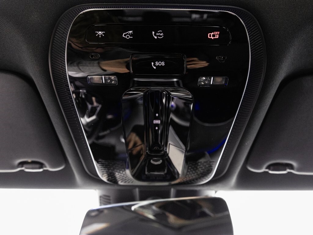 2025 MERCEDES-BENZ C-CLASS - Image 24