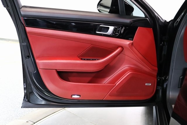 2018 PORSCHE PANAMERA - Image 18