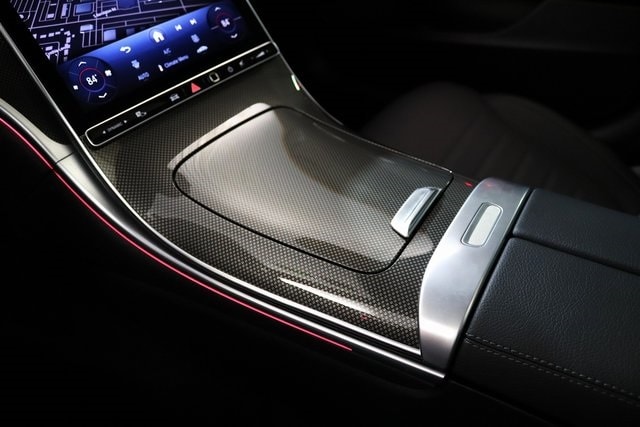 2025 MERCEDES-BENZ C-CLASS - Image 28