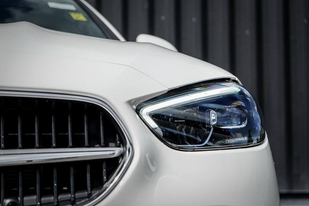 2025 MERCEDES-BENZ C-CLASS - Image 6