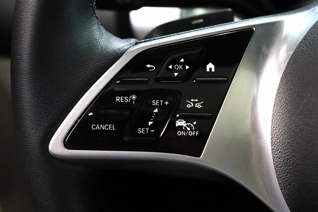 2025 Mercedes Benz GLB 250 4MATIC photo 3