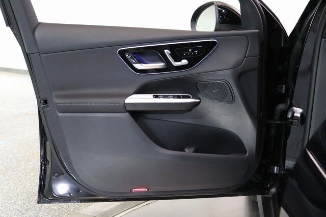 2025 MERCEDES-BENZ GLC-CLASS - Image 17