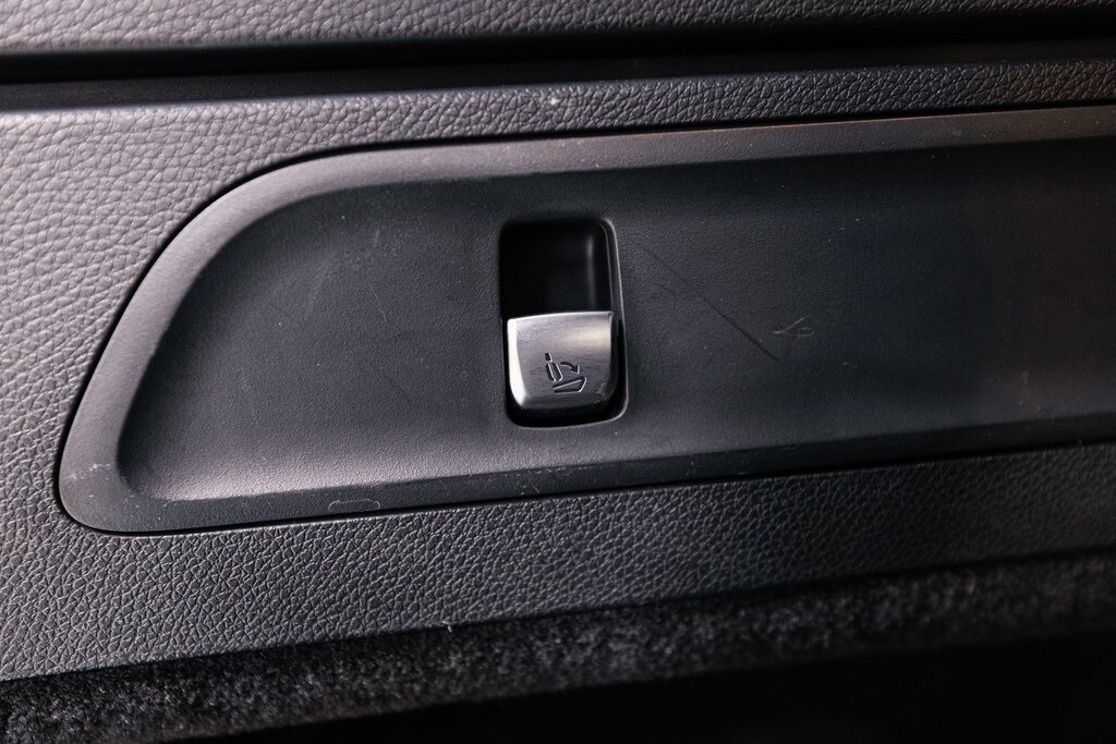 2022 MERCEDES-BENZ GLC-CLASS - Image 30