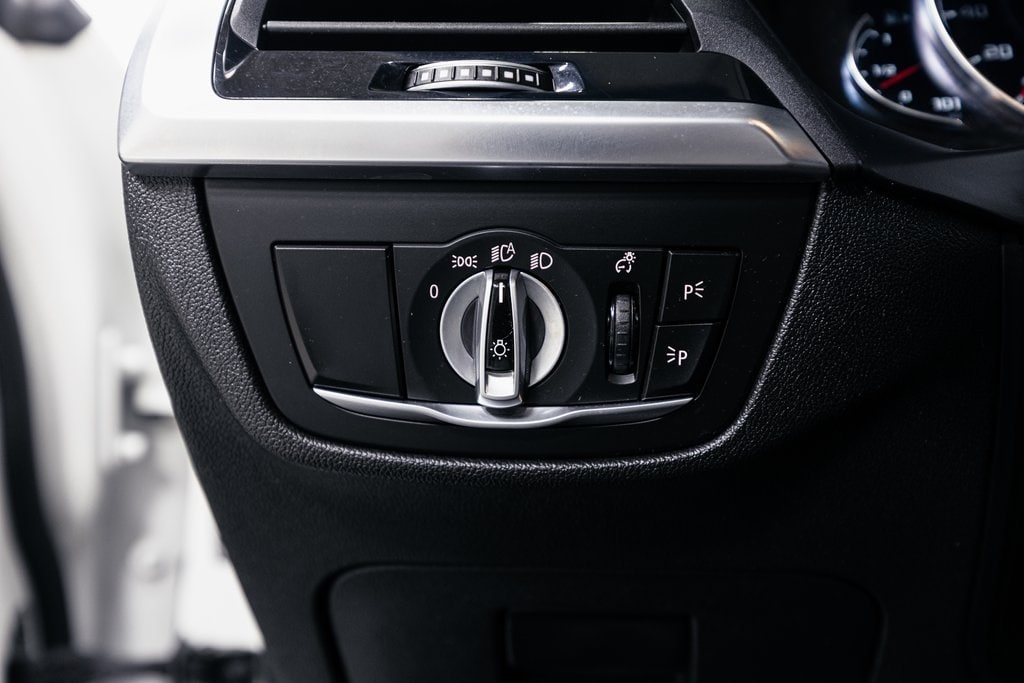 2020 BMW X3 - Image 10