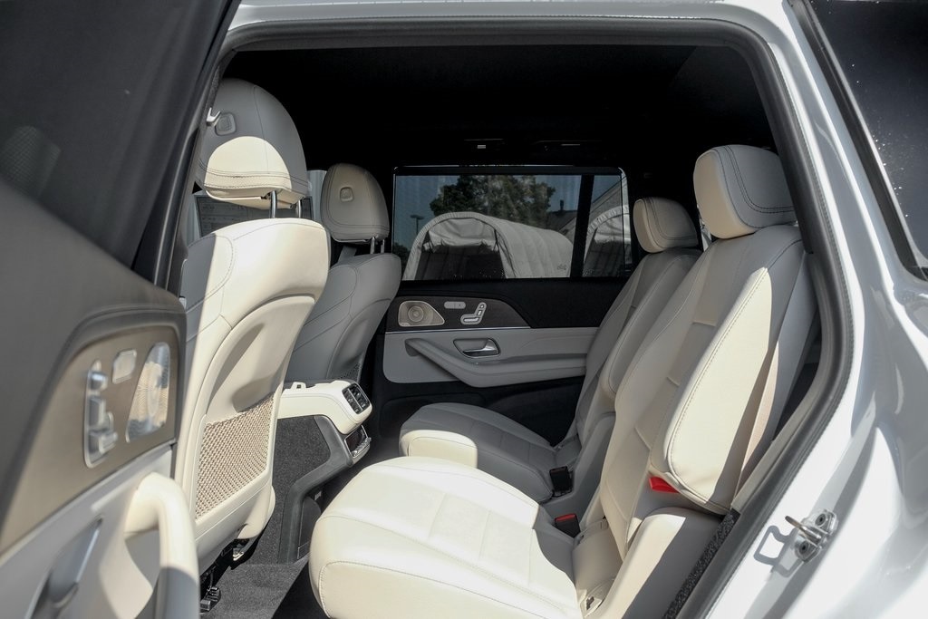 2026 MERCEDES-BENZ GLS-CLASS - Image 18