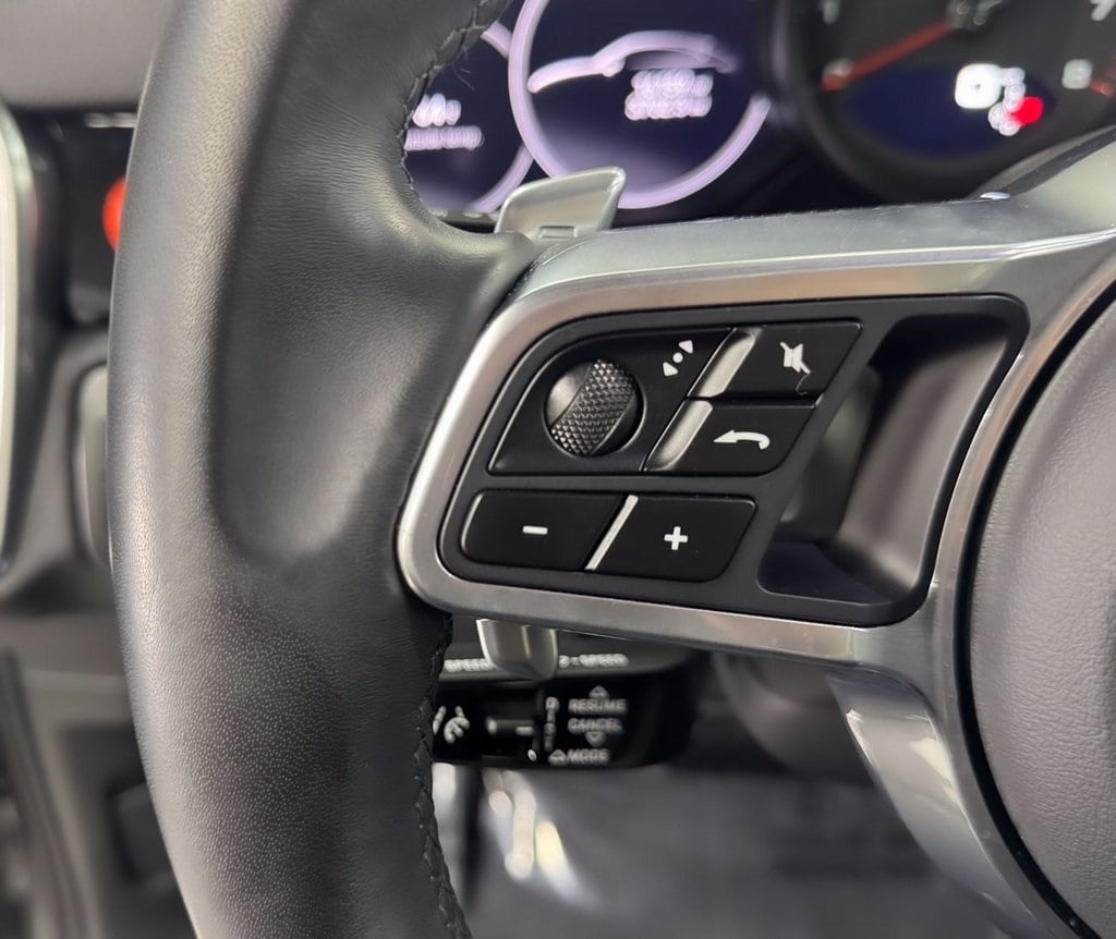 2023 PORSCHE CAYENNE - Image 11