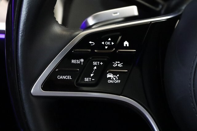 2024 Mercedes Benz S 580e 4MATIC photo 4