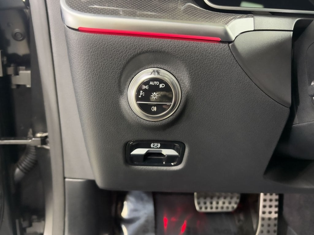 2024 MERCEDES-BENZ CLE - Image 11