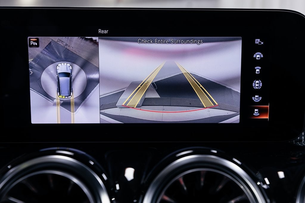 2023 MERCEDES-BENZ EQB-CLASS - Image 17