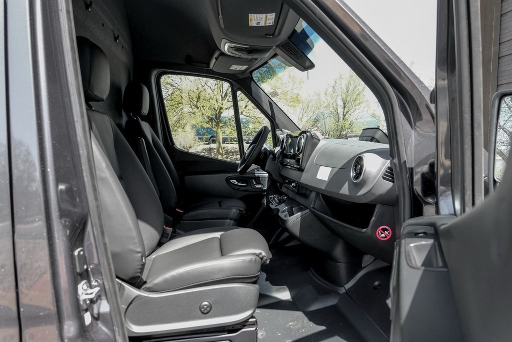 2025 MERCEDES-BENZ SPRINTER - Image 20