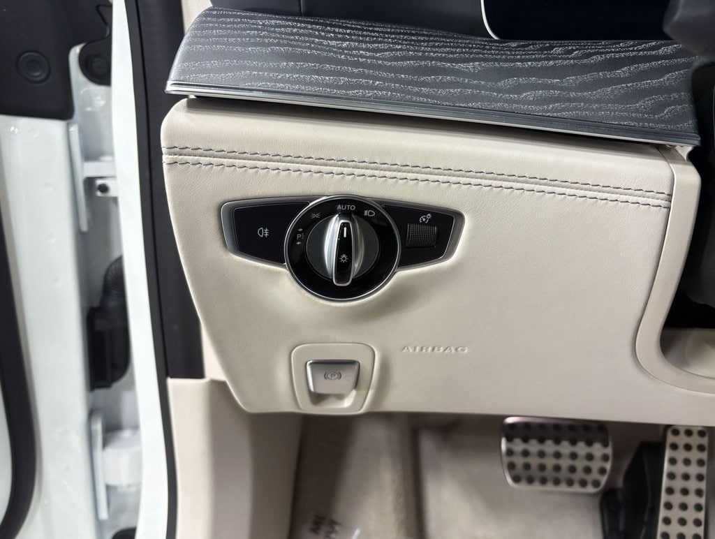 2022 MERCEDES-BENZ AMG GT - Image 11