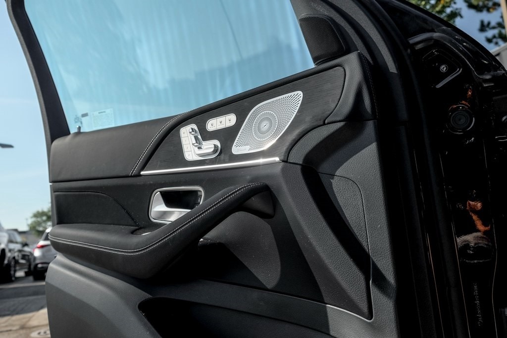 2026 MERCEDES-BENZ GLS-CLASS - Image 12