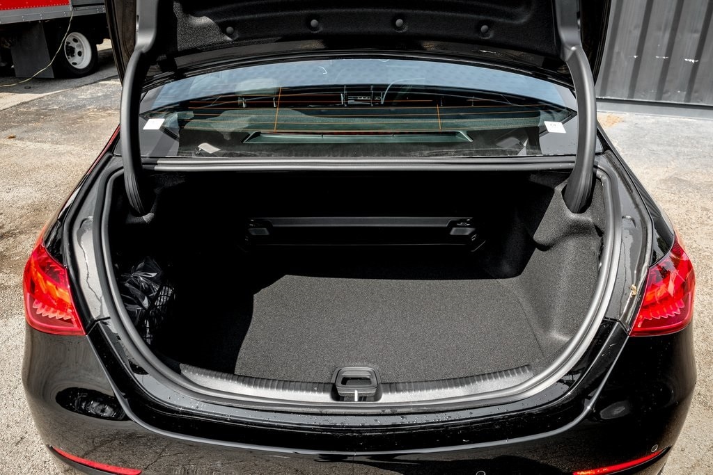 2025 MERCEDES-BENZ C-CLASS - Image 10
