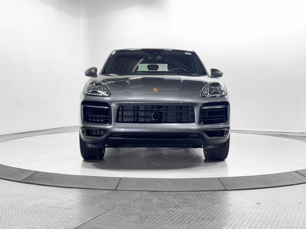2023 PORSCHE CAYENNE - Image 2