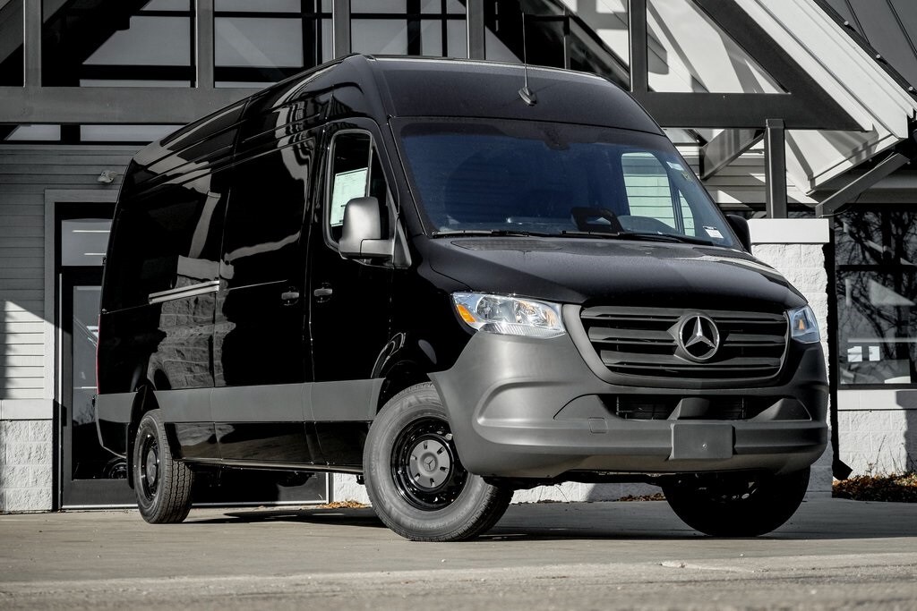 New 2026 Mercedes-Benz Sprinter 2500 High Roof 4-Cyl Diesel