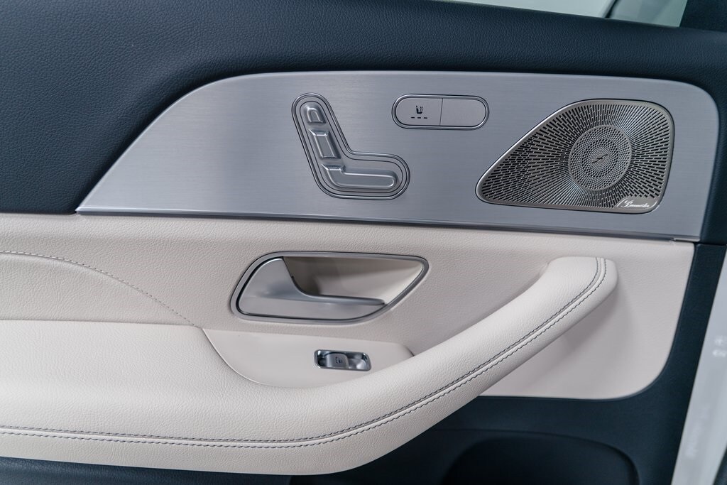 2024 MERCEDES-BENZ GLS-CLASS - Image 25