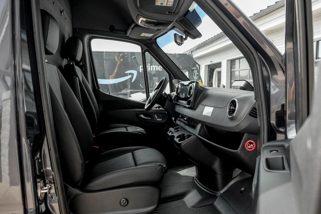 2025 MERCEDES-BENZ SPRINTER - Image 20