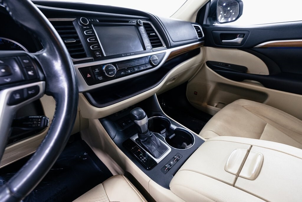 2018 TOYOTA HIGHLANDER - Image 15