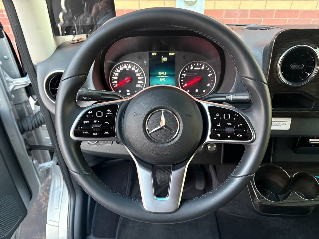 2024 MERCEDES-BENZ SPRINTER - Image 11