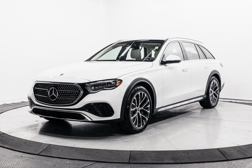 2025 MERCEDES-BENZ E-CLASS - Image 3