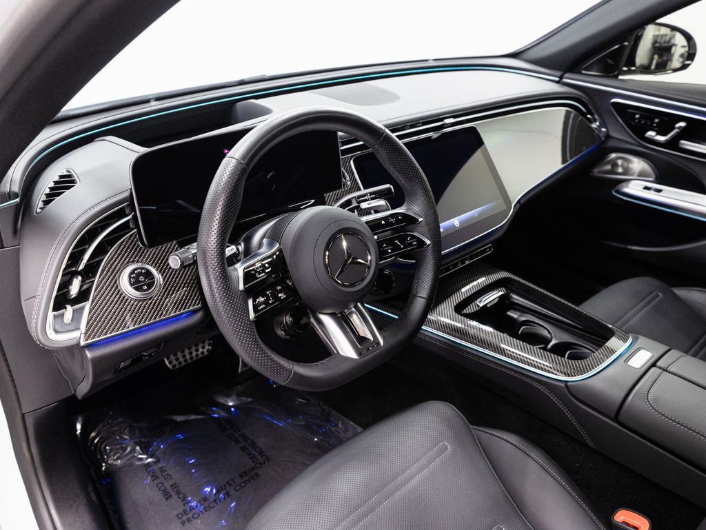 2025 MERCEDES-BENZ E-CLASS - Image 9