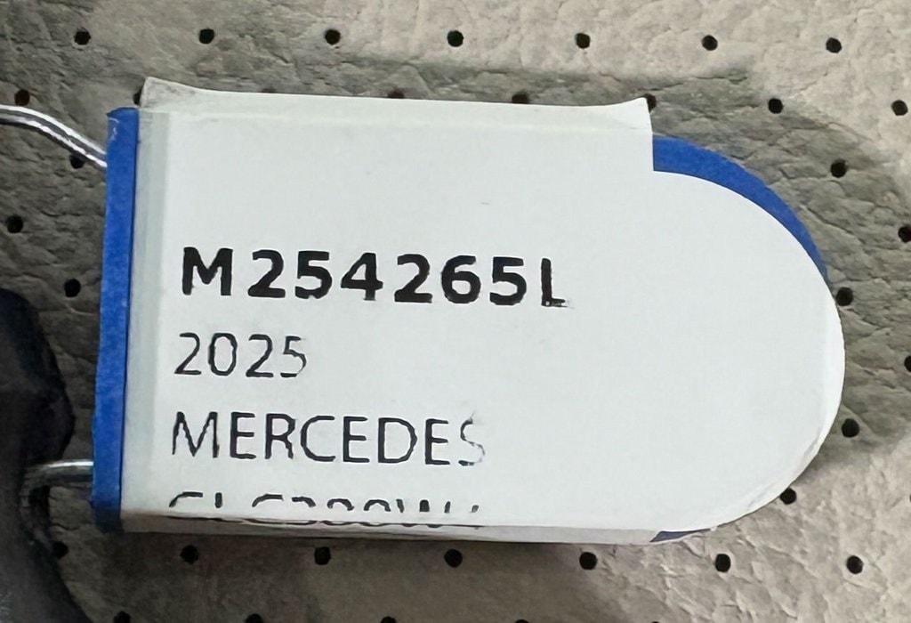 2025 MERCEDES-BENZ GLC-CLASS - Image 35