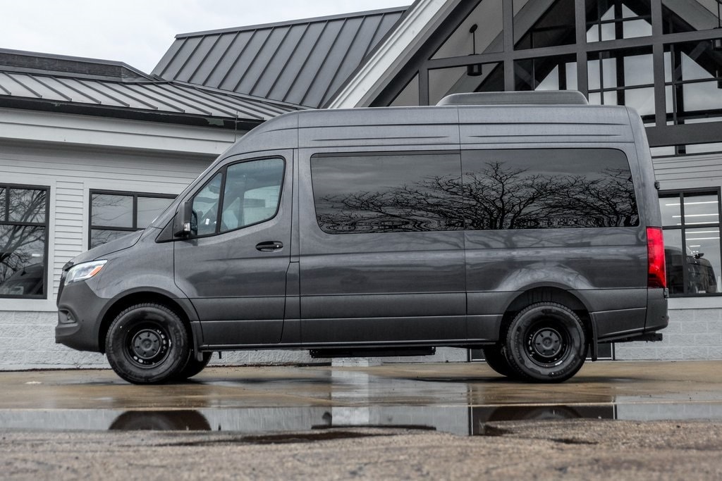 2025 MERCEDES-BENZ SPRINTER - Image 4