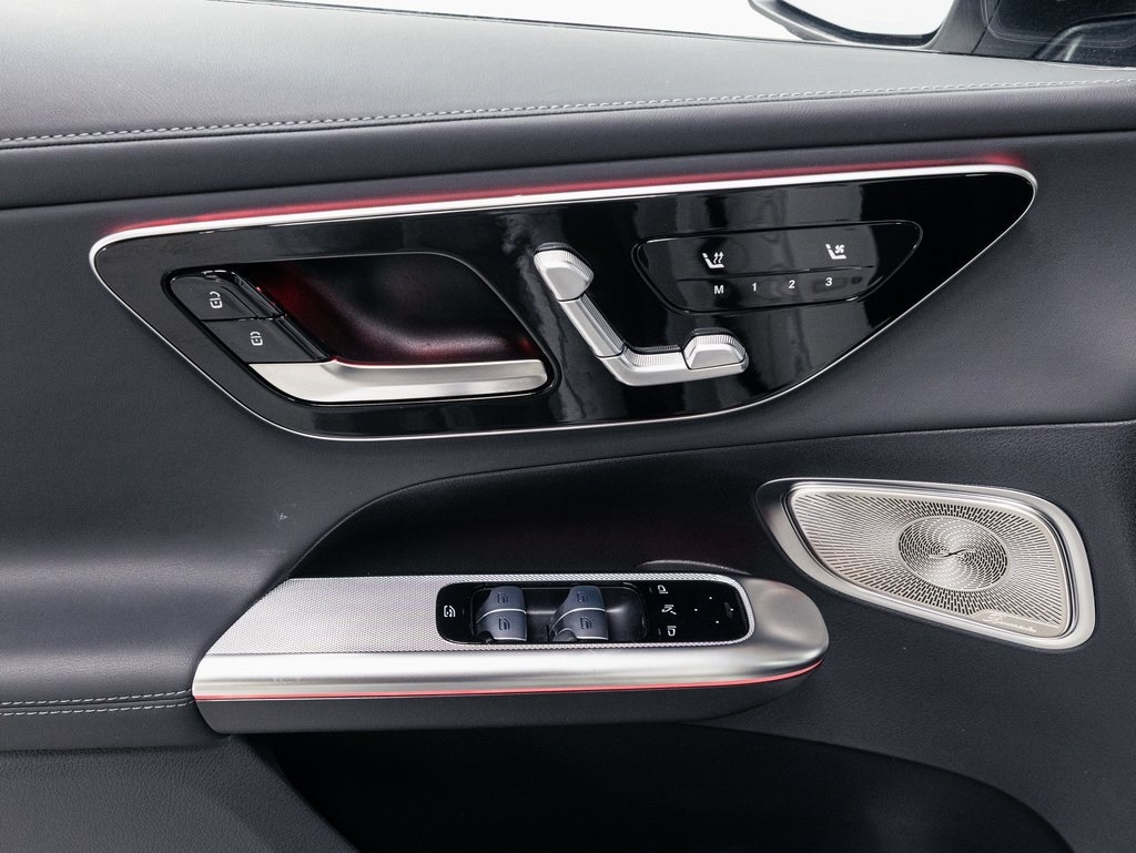 2025 MERCEDES-BENZ GLC-CLASS - Image 6