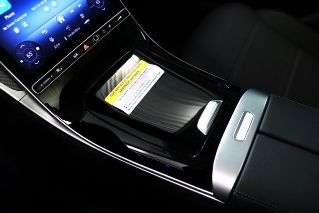 2025 MERCEDES-BENZ C-CLASS - Image 26