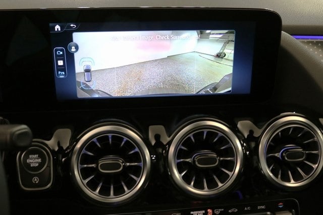 2025 MERCEDES-BENZ GLA-CLASS - Image 24