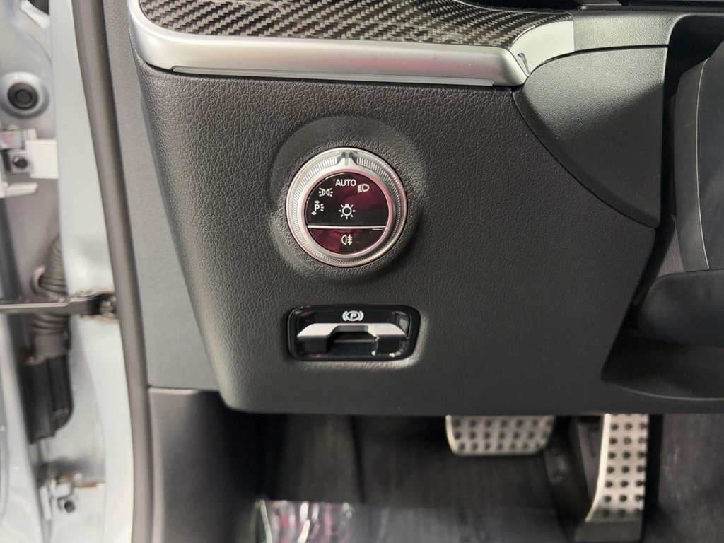 2023 MERCEDES-BENZ C-CLASS - Image 11