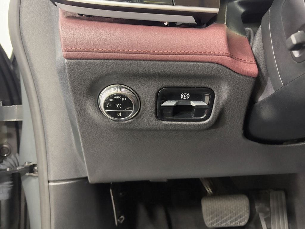 2023 MERCEDES-BENZ EQS-CLASS SEDAN - Image 10