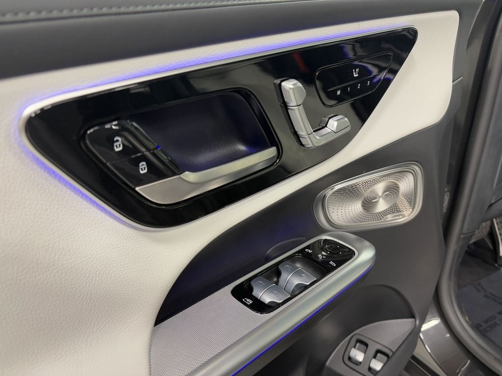 2025 MERCEDES-BENZ GLC-CLASS - Image 6