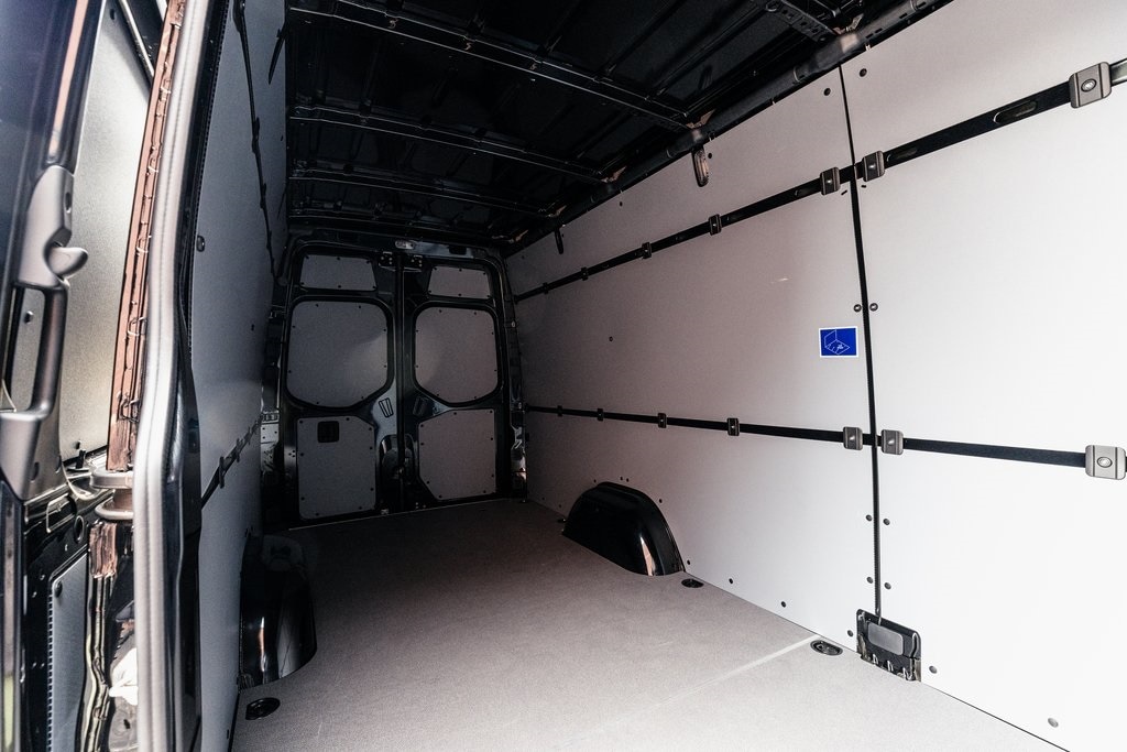 2025 MERCEDES-BENZ SPRINTER - Image 21
