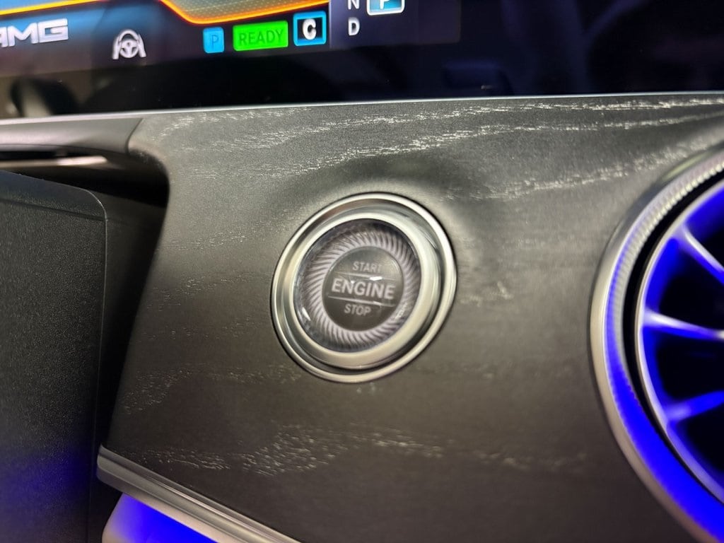2022 MERCEDES-BENZ AMG GT - Image 17