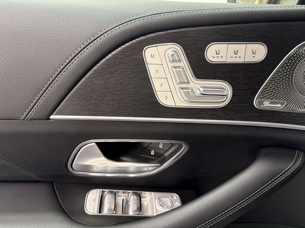2025 MERCEDES-BENZ GLS-CLASS - Image 6