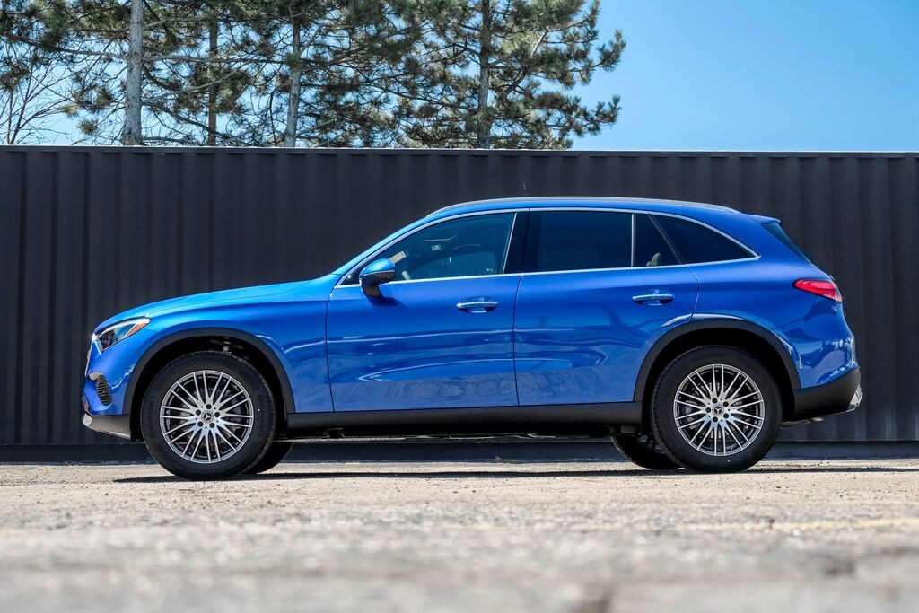 New 2026 Mercedes-Benz GLC 300 4MATIC SUV