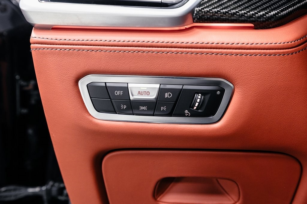 2021 BMW X6 - Image 9