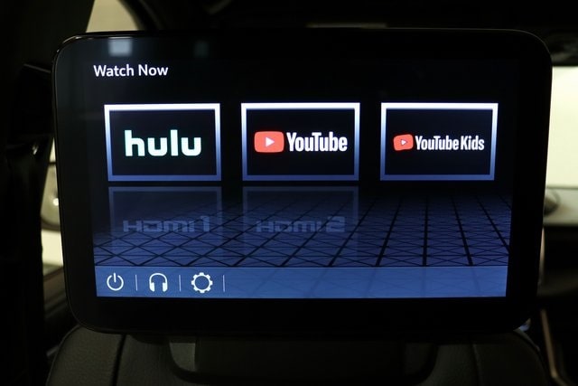 2023 GMC YUKON - Image 18