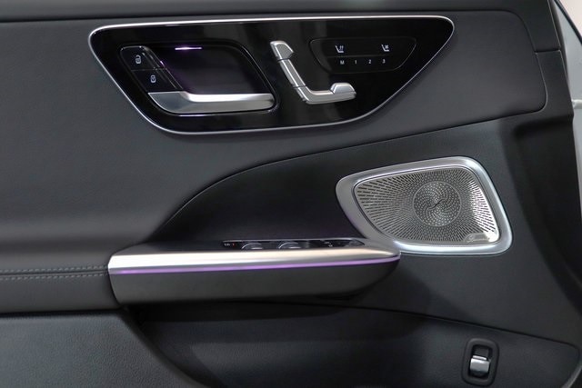 2025 MERCEDES-BENZ C-CLASS - Image 3