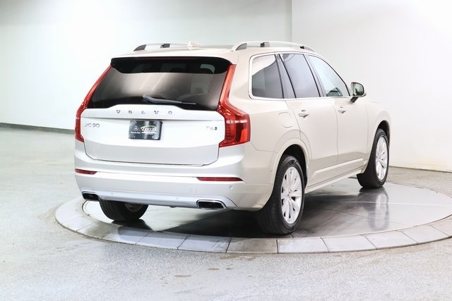 2016 VOLVO XC90 - Image 10