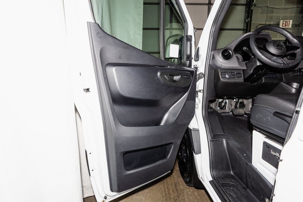 2025 MERCEDES-BENZ SPRINTER - Image 7