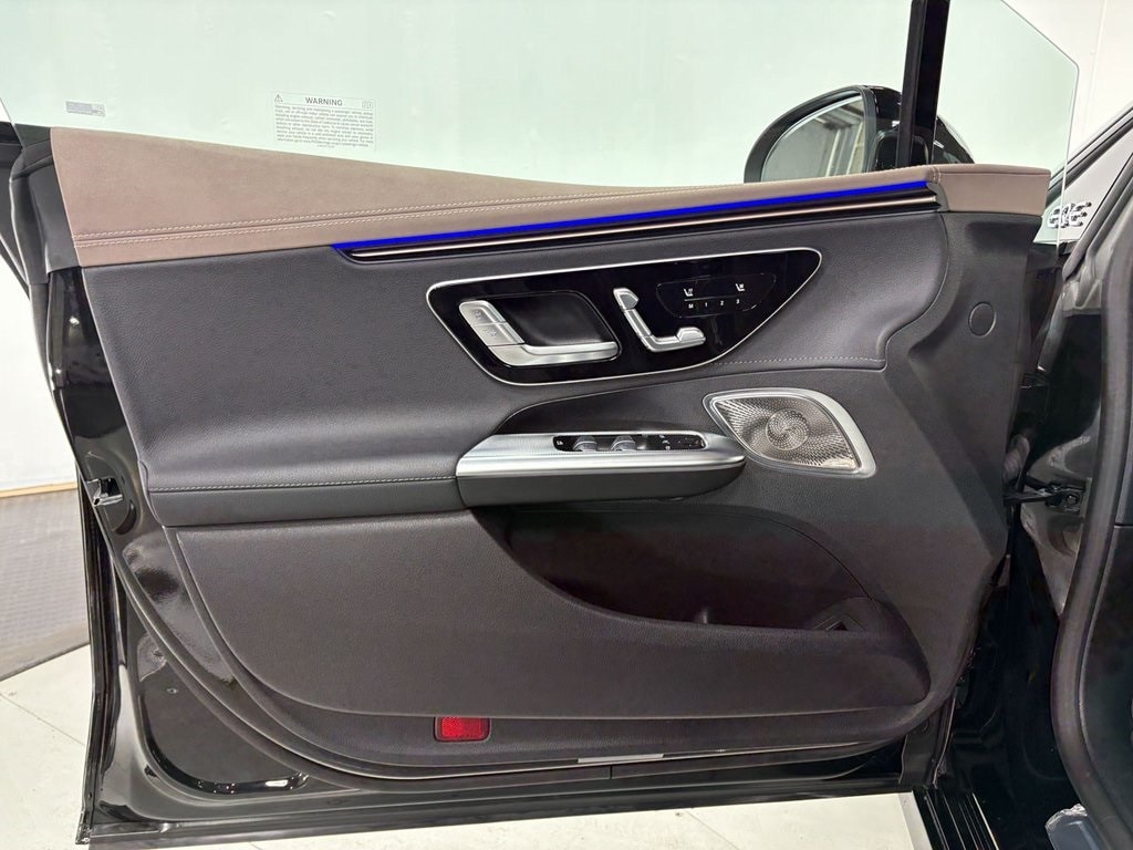 2023 MERCEDES-BENZ EQE-CLASS SEDAN - Image 5