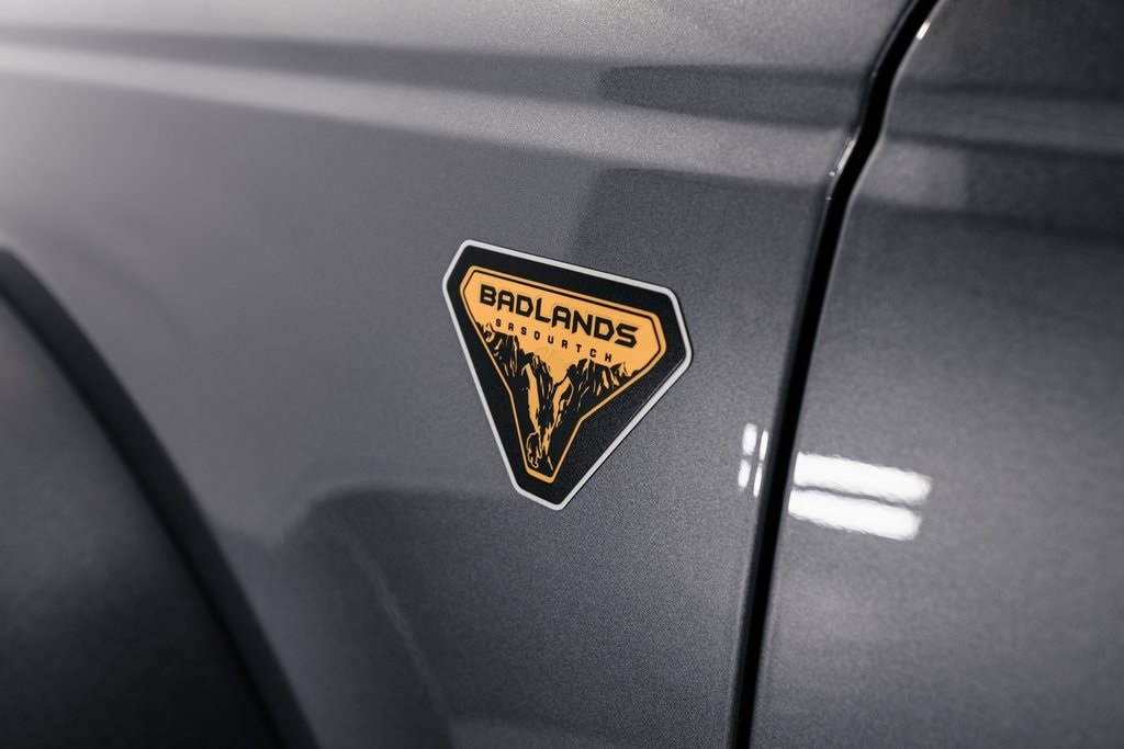 2023 FORD BRONCO - Image 31