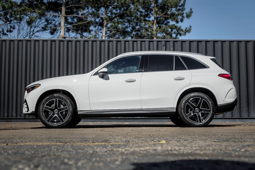 New 2026 Mercedes-Benz GLC 300 4MATIC SUV