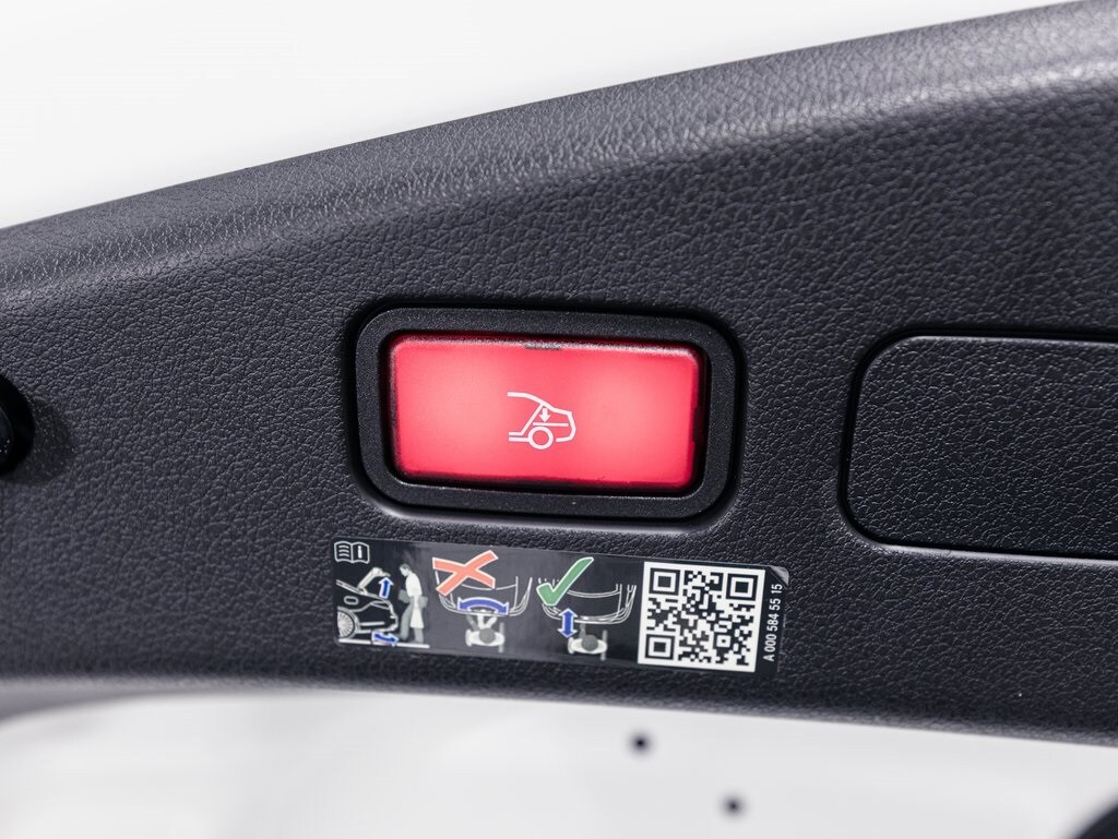 2024 MERCEDES-BENZ CLE - Image 33